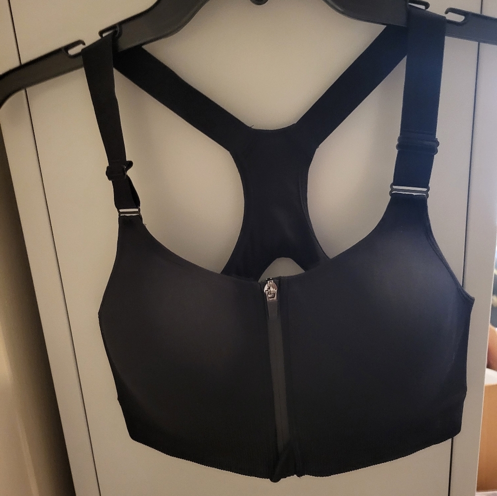 Victoria Secret Front Zip Sports Bra